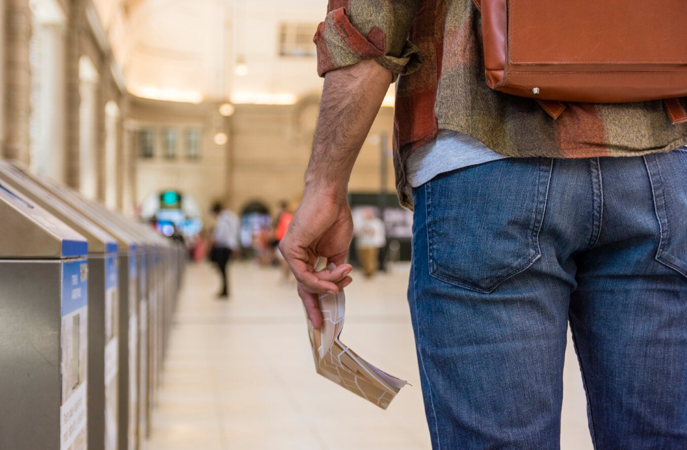 RENOVAÇÃO DAS AUTORIZAÇÕES DE RESIDÊNCIA CADUCADAS