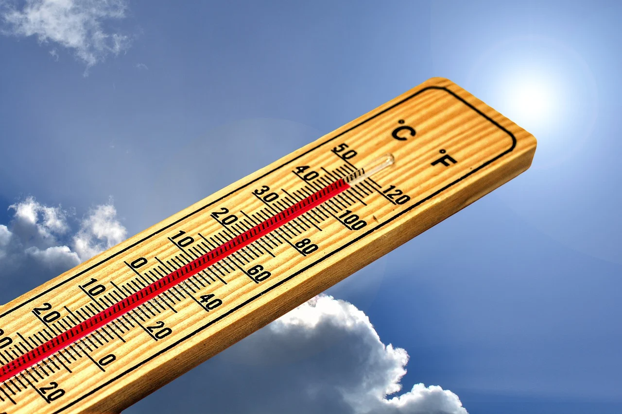 ALERTA DE CALOR EXTREMO COLOCA VÁRIOS DISTRITOS DE PORTUGAL SOBRE AVISO LARANJA
