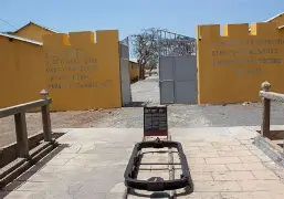 «Terás visto o mar?» — João Pina transforma um arquivo de família em memória coletiva do Tarrafal